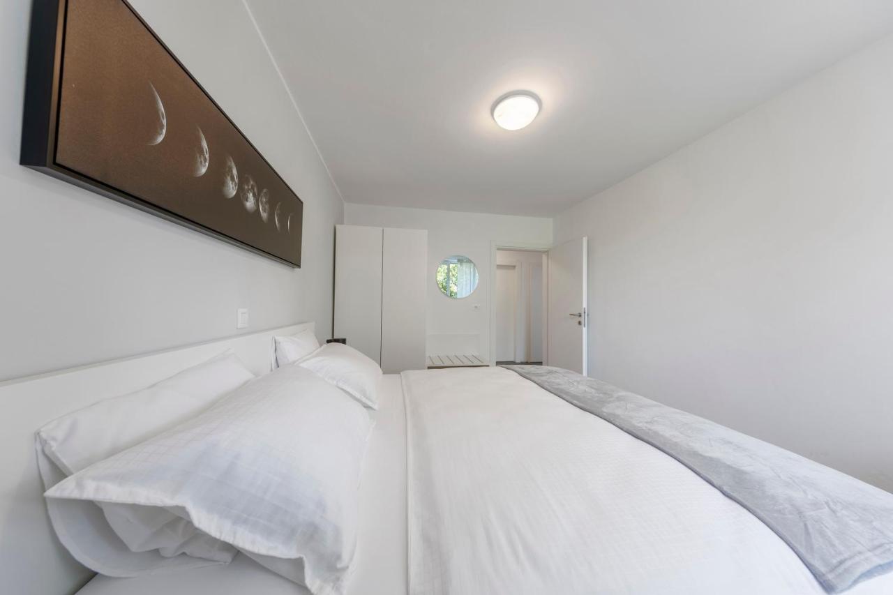 Apartament Fani With Free Private Parking